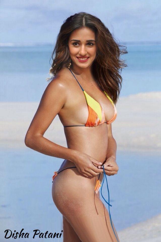 Disha Patani Looks Stunning Hot in Bikini Photos