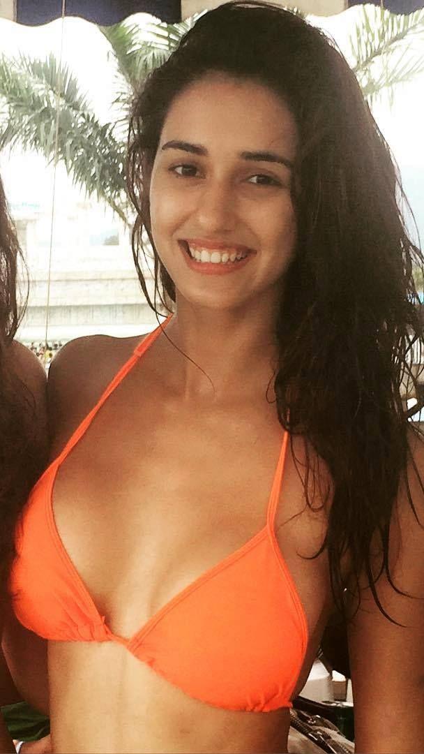 Disha Patani Looks Stunning Hot in Bikini Photos