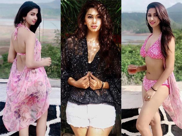 Eshanya Maheshwari Photos