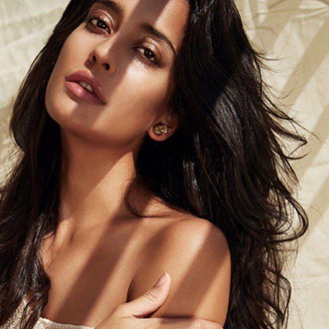 Fall in love With Beautiful Images Of Lisa Haydon See Photos