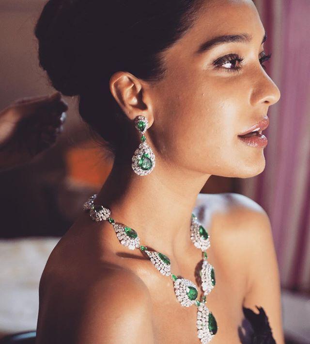 Fall in love With Beautiful Images Of Lisa Haydon See Photos