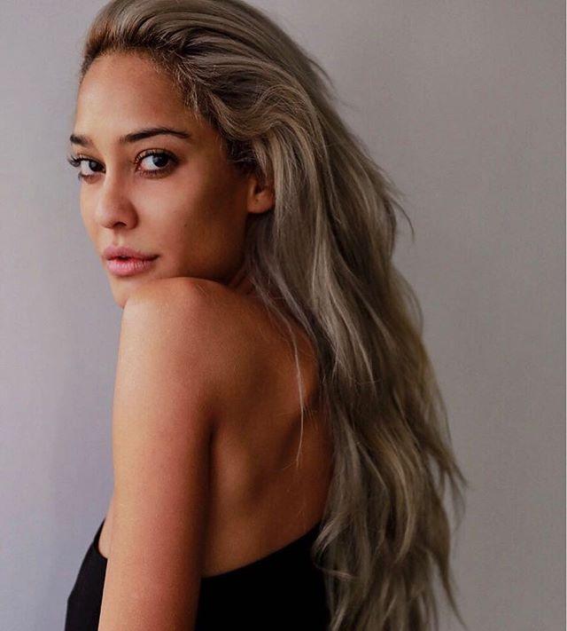Fall in love With Beautiful Images Of Lisa Haydon See Photos