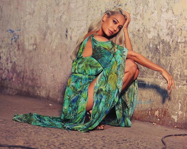 Fall in love With Beautiful Images Of Lisa Haydon See Photos