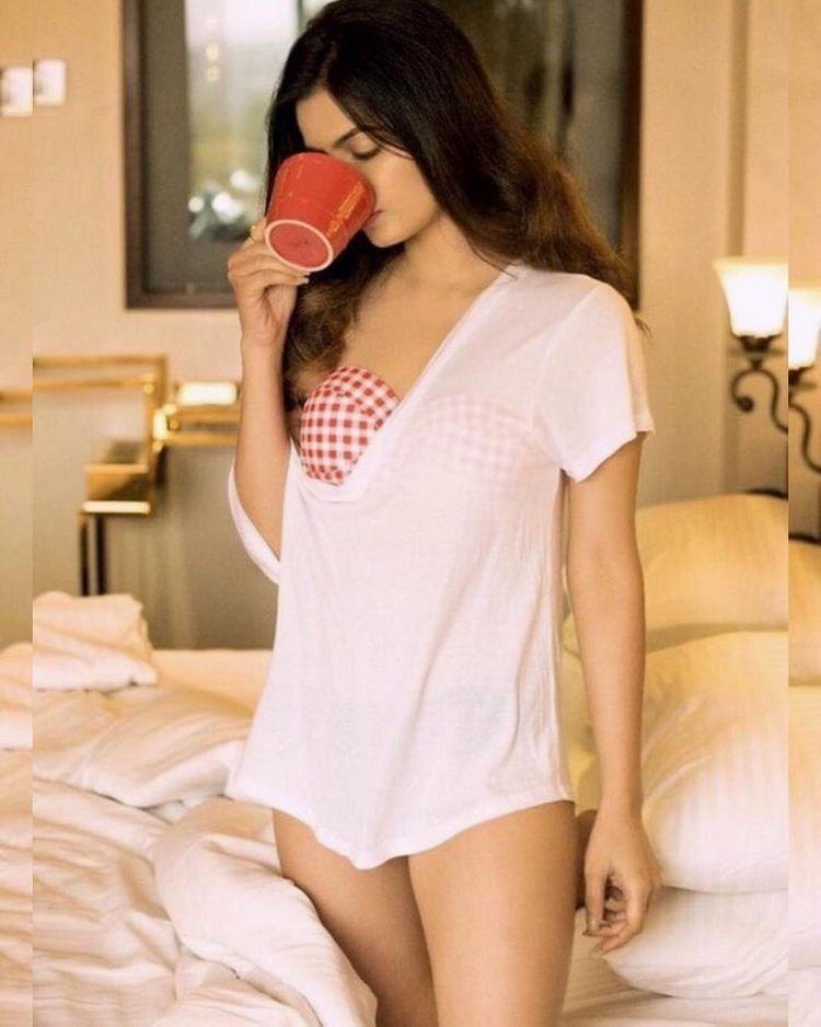 Gauri Desai Never Seen Hot & Spicy Photos Collections!