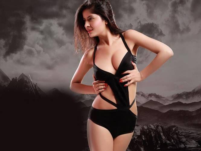 Gehana Vasisth Latest Topless Photoshoot Stills