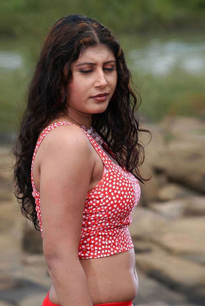 Glamorous Actress Hot Sexy Photos