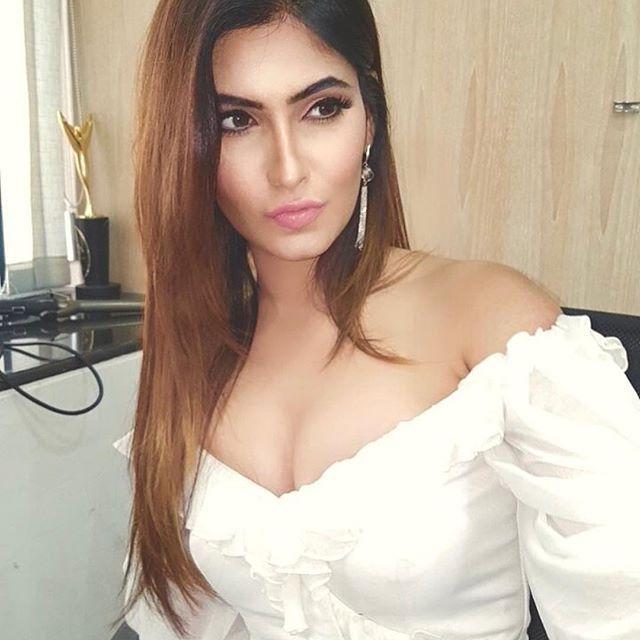 Goes Viral Karishma Sharma New Hot Bikini Photoshoot Stills 2018