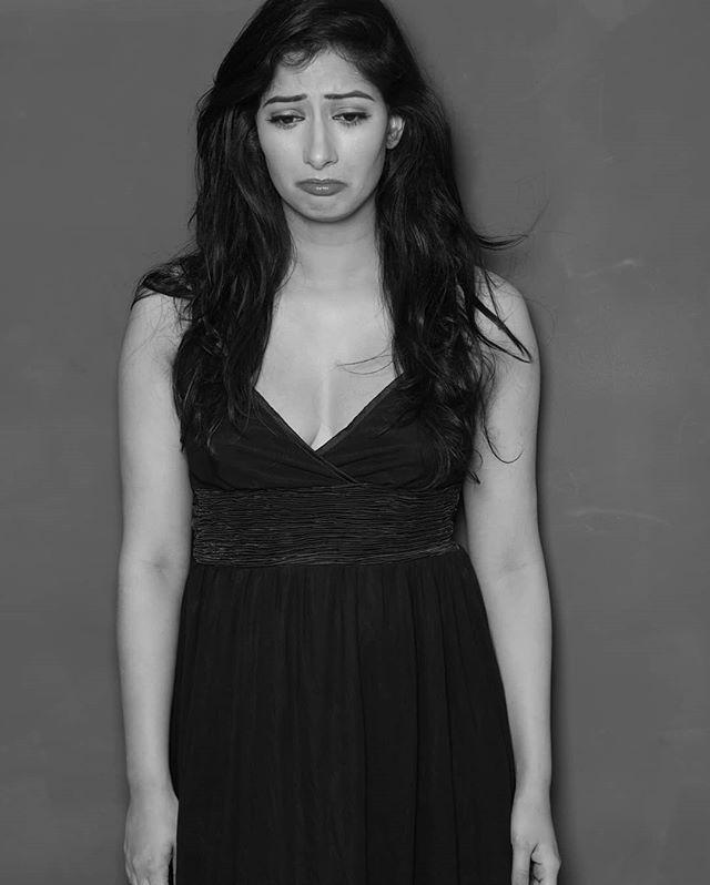 Gorgeous Actress Niharica Raizada Latest Hot Photoshoot Stills