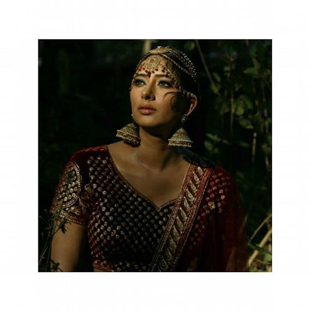 Gorgeous Actress Niharica Raizada Latest Hot Photoshoot Stills