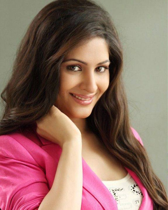 Gowri Munjal Hot Sexy Gallery