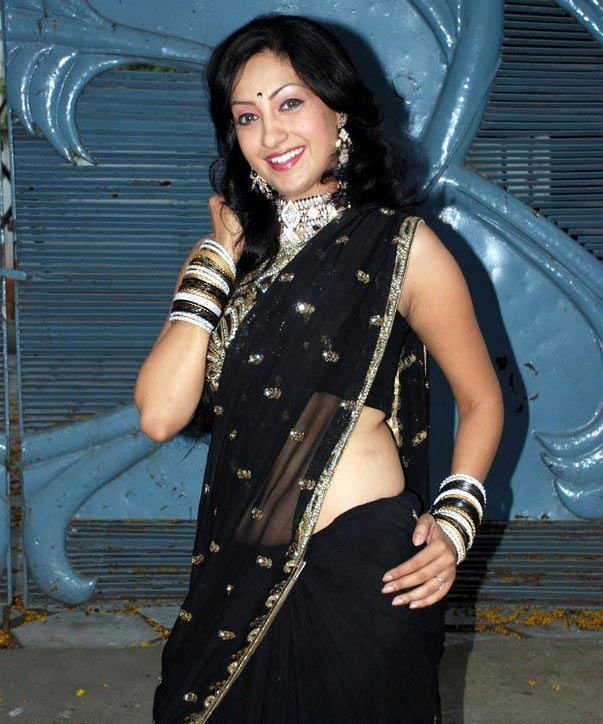 Gurleen Chopra Hot Spicy Photos