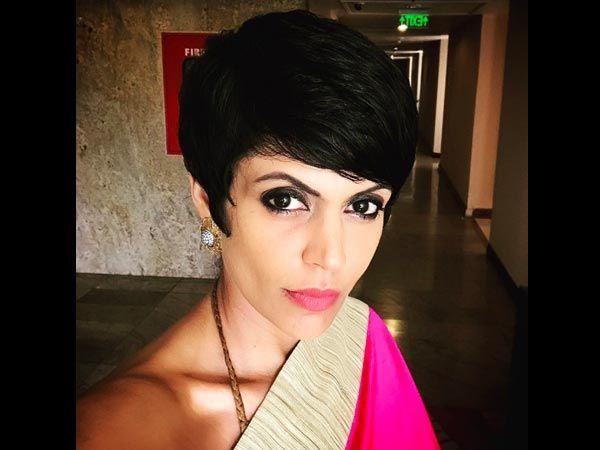 HOT! Mandira Bedi Holidays In Sri Lanka & Looks Drop Dead Gorgeous!