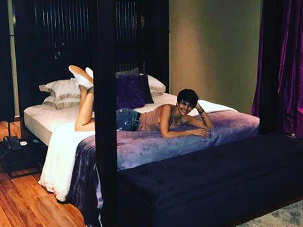 HOT! Mandira Bedi Holidays In Sri Lanka & Looks Drop Dead Gorgeous!