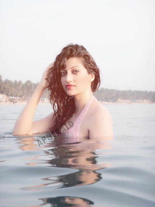 HOT & Spicy Photos of Hamsa Nandini would erase your BAD MOOD