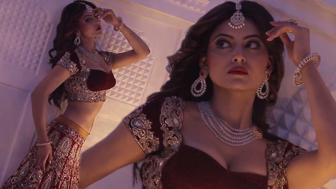 Hot & Sizzling Photos Of Urvashi Rautela Latest Images Sexy Wallpapers