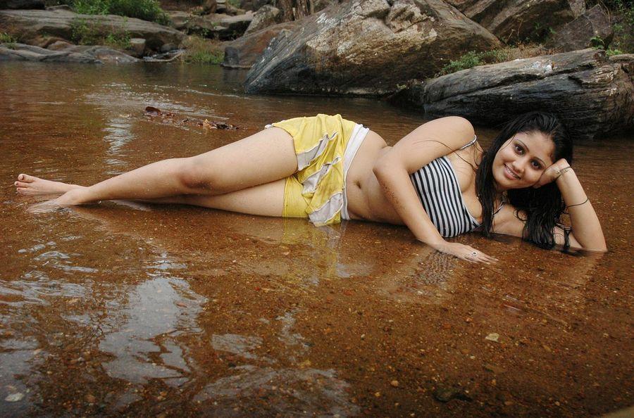 Hot Actress Amrutha Rare Photos