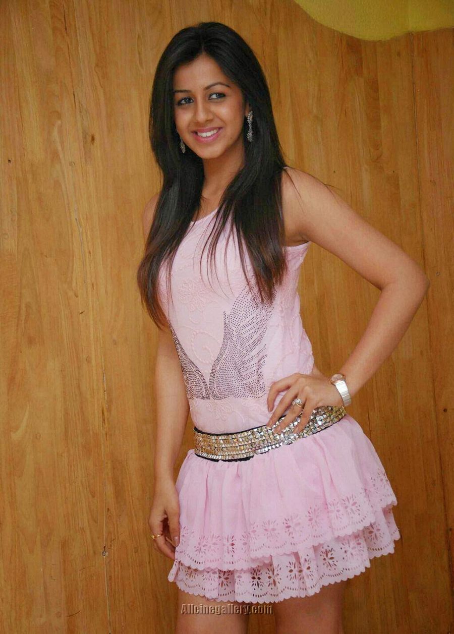 Hot Actress Nikki Galrani Photos