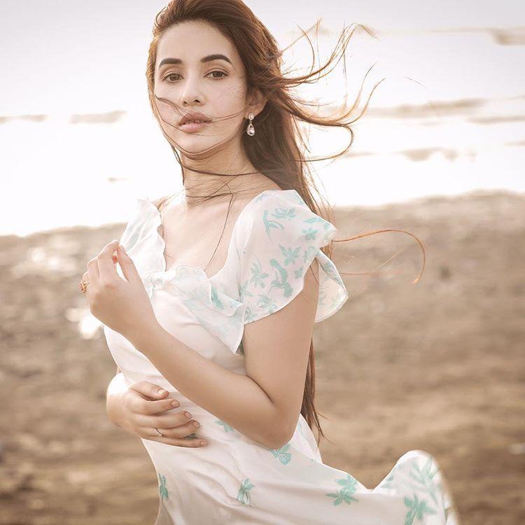 Hot And Sexy Nepali Model Actress Aditi Budhathoki Photos