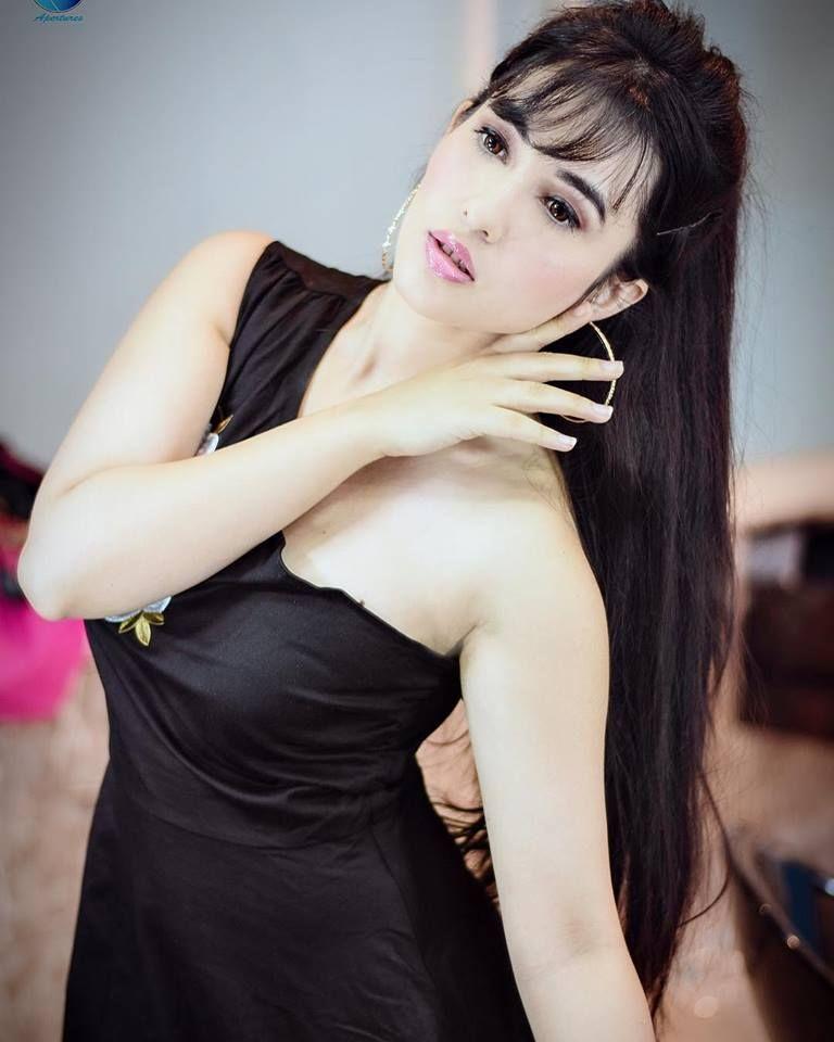 Hot And Sexy Nepali Model Actress Aditi Budhathoki Photos