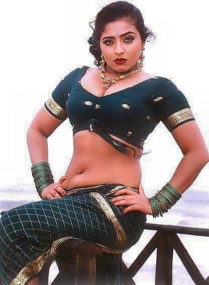 Hot Aunties Navel Photos Collection