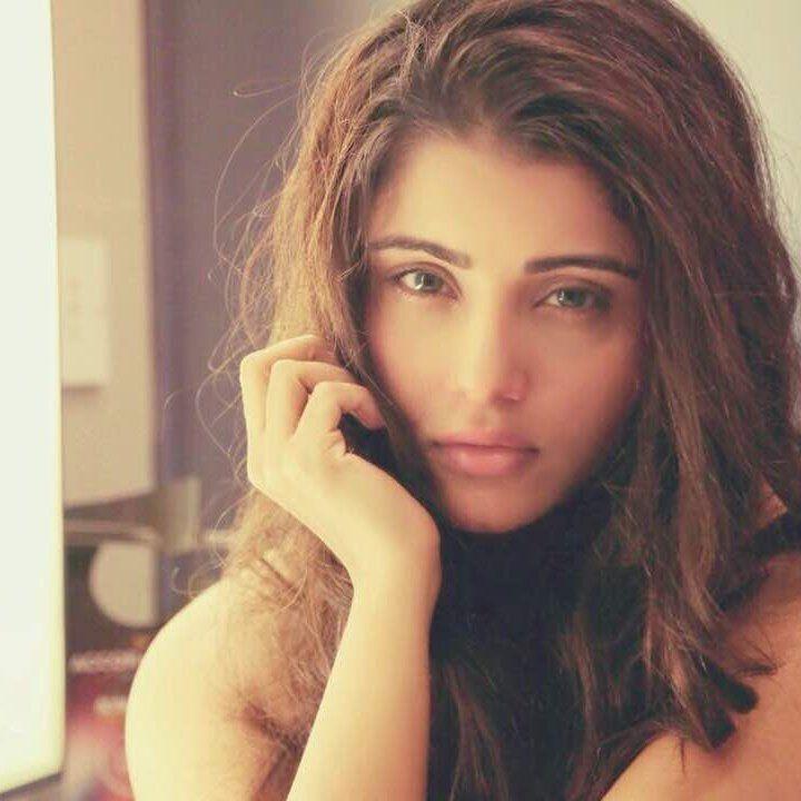 Hot Photoshoot of Indian Actress Shaylee Krishen