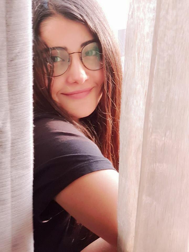 Hot Photoshoot of Indian Actress Shaylee Krishen