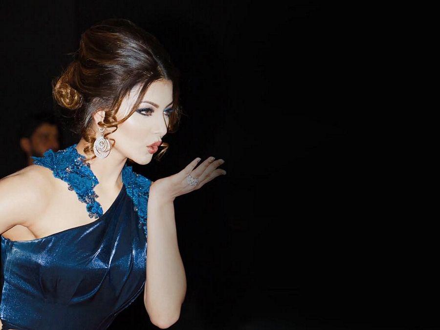 Hot Pics of Urvashi Rautela That Are Too Hot To Handle