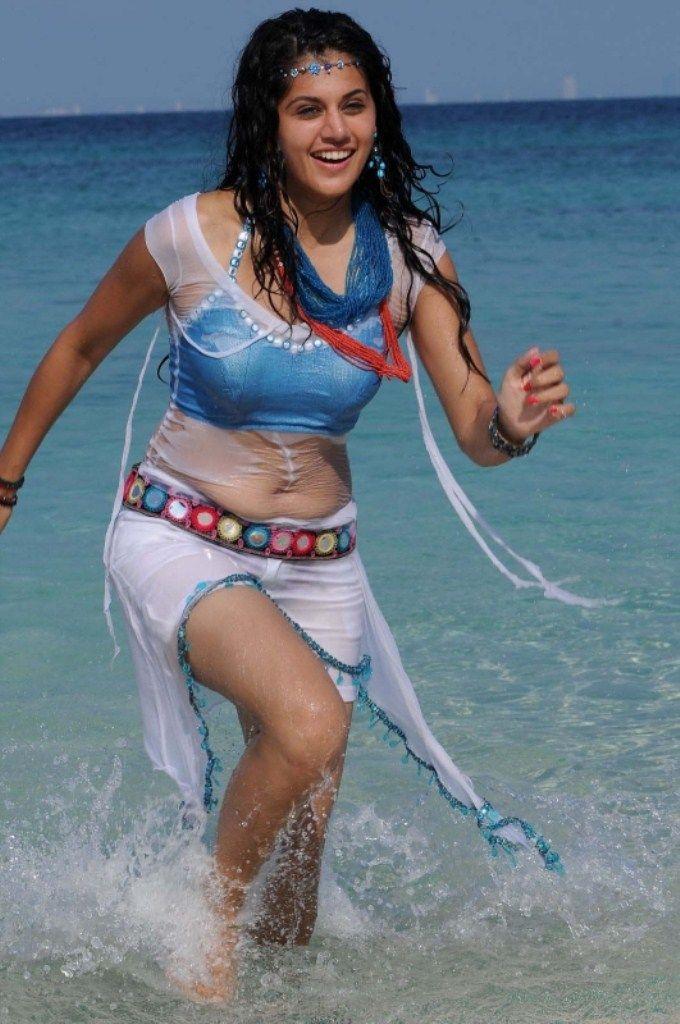 Hottest South Indian actress wet photos IN Beach