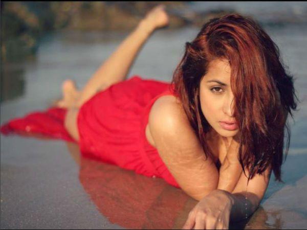 Indian Actress Madhura Naik Latest Hot Photoshoot Stills