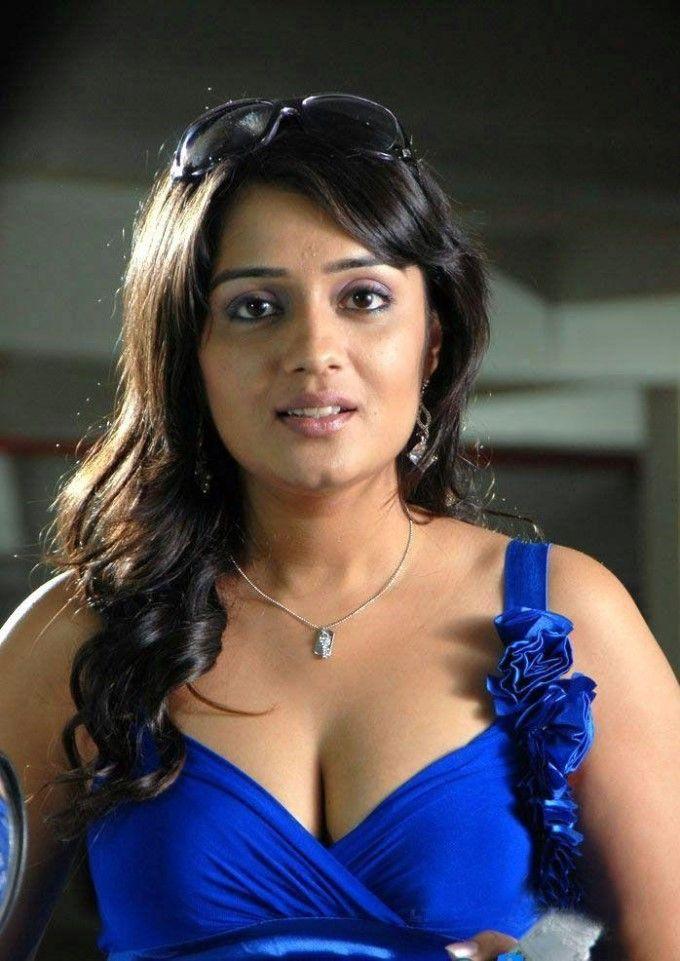 Indian Actresses Hot & Sexy Photos