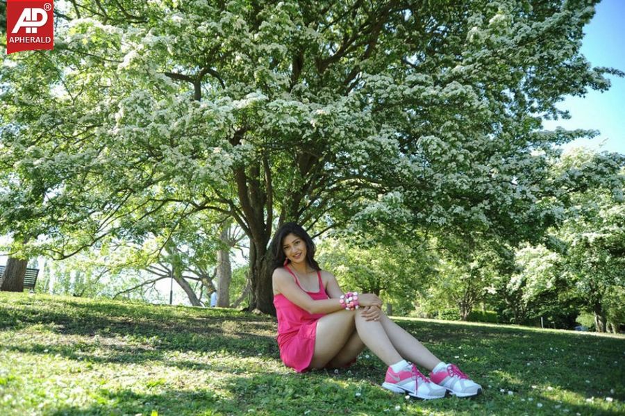 Indian Actresses Sexy Navel Collection