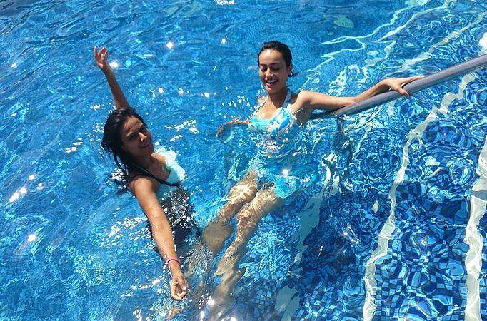 Instapics of TV hotties in Swimming Pool