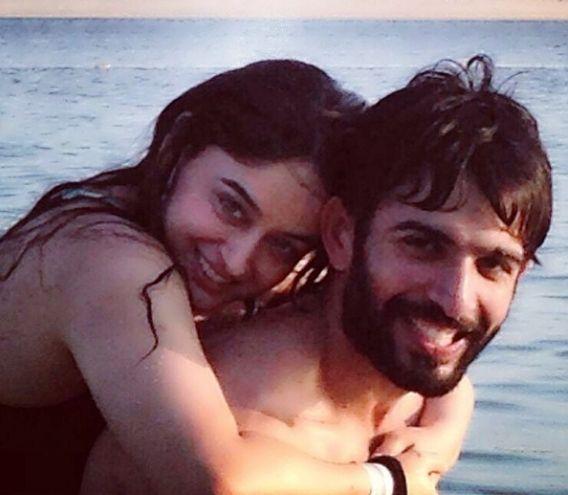 Instapics of TV hotties in Swimming Pool