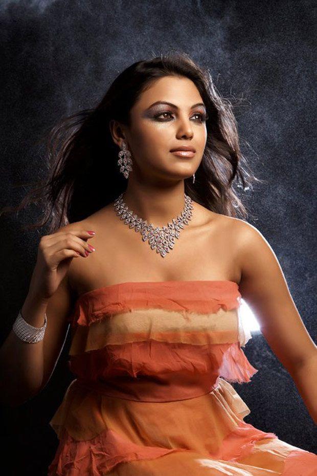 Ishita Tiwary Latest Hot Photoshoot Stills