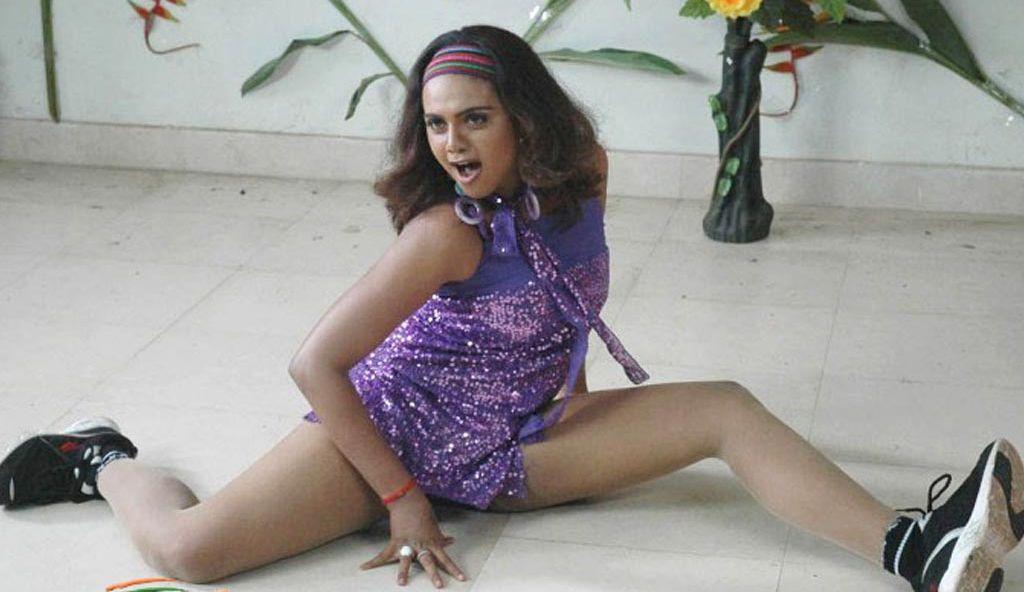 Item Girl Abhinaya Sri Unseen Hot Navel & Cleavage Show Stills