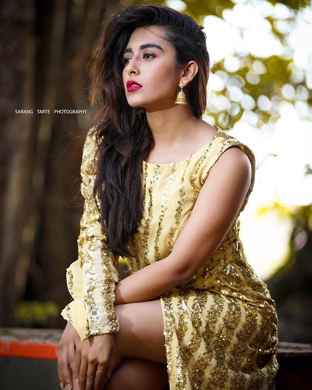 Jinal Joshi Latest Hot Photos are too Hot to Handle!