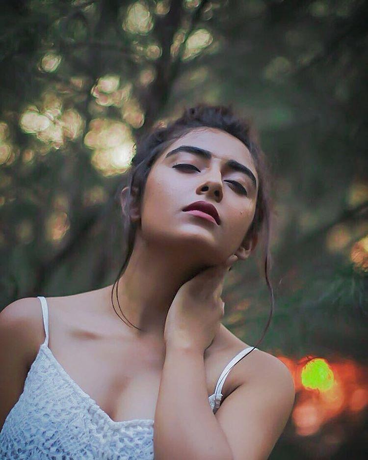 Jinal Joshi Mind Blowing Hot & Spicy Photoshoot Stills