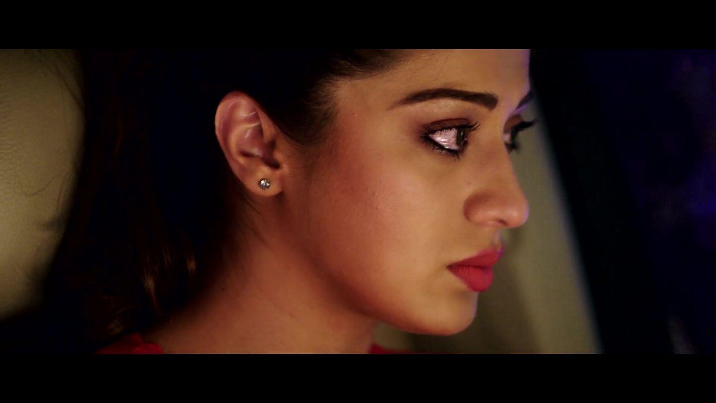 Julie 2 Movie Latest Hot & Spicy Stills