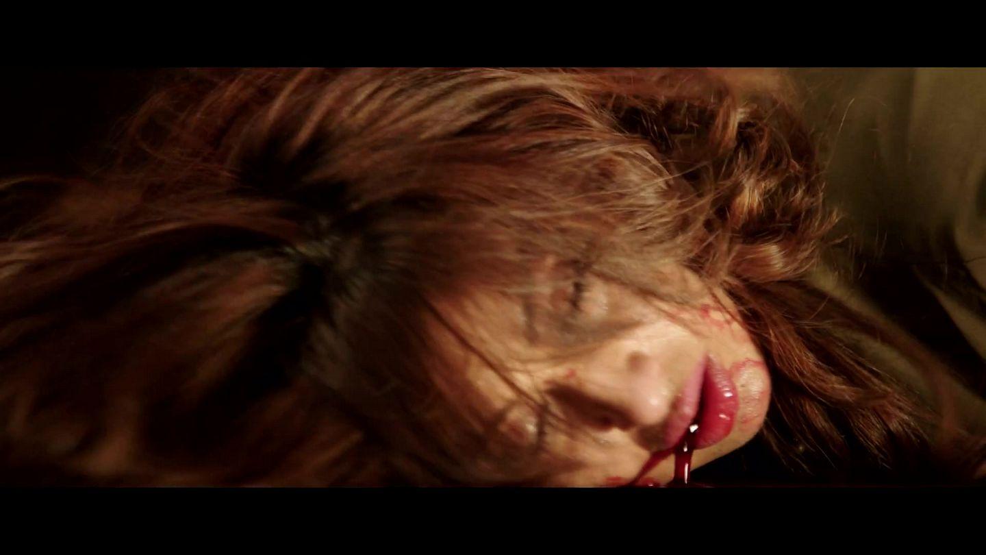 Julie 2 Movie Latest Hot & Spicy Stills