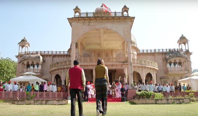 Julie 2 Movie Latest Hot & Spicy Stills