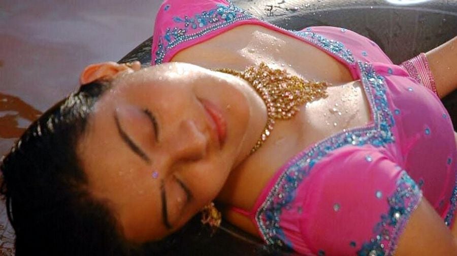 Kajal Agarwal Hot New Wallpapers