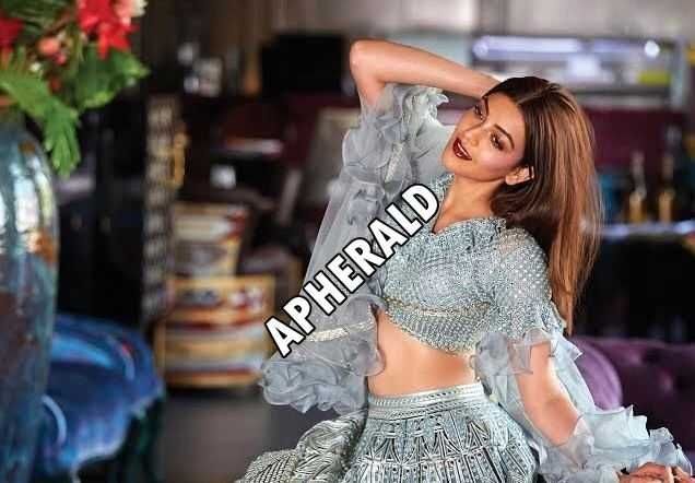 Kajal Aggarwal Hot show for Wedding Vows Magazine