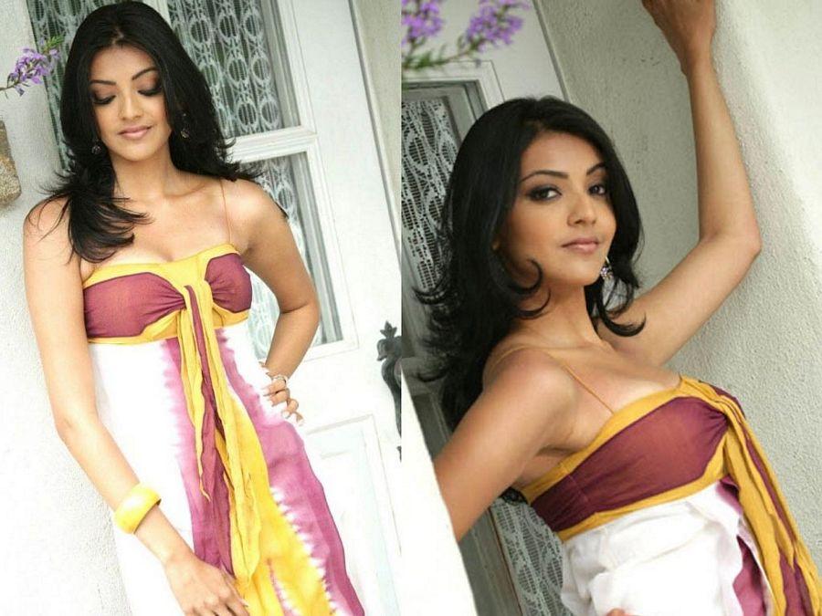 Kajal Aggarwal Stunning Hot & Spicy Cleavage Never Seen Photos