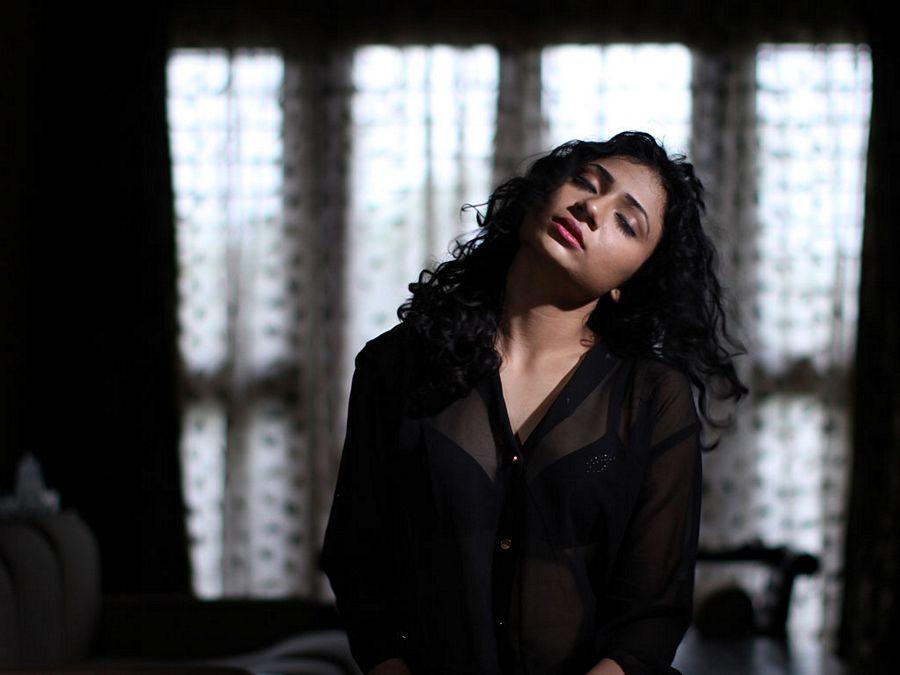 Kannada Celebs Actress Kamini Hot & Sexy Stills