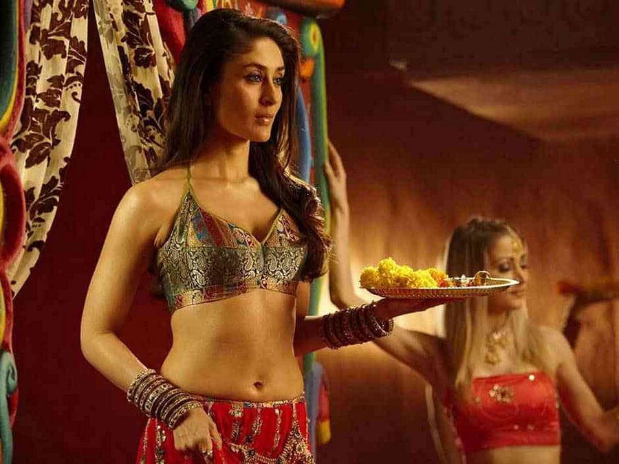 Kareena Kapoor Hot & Sexy Wallpapers