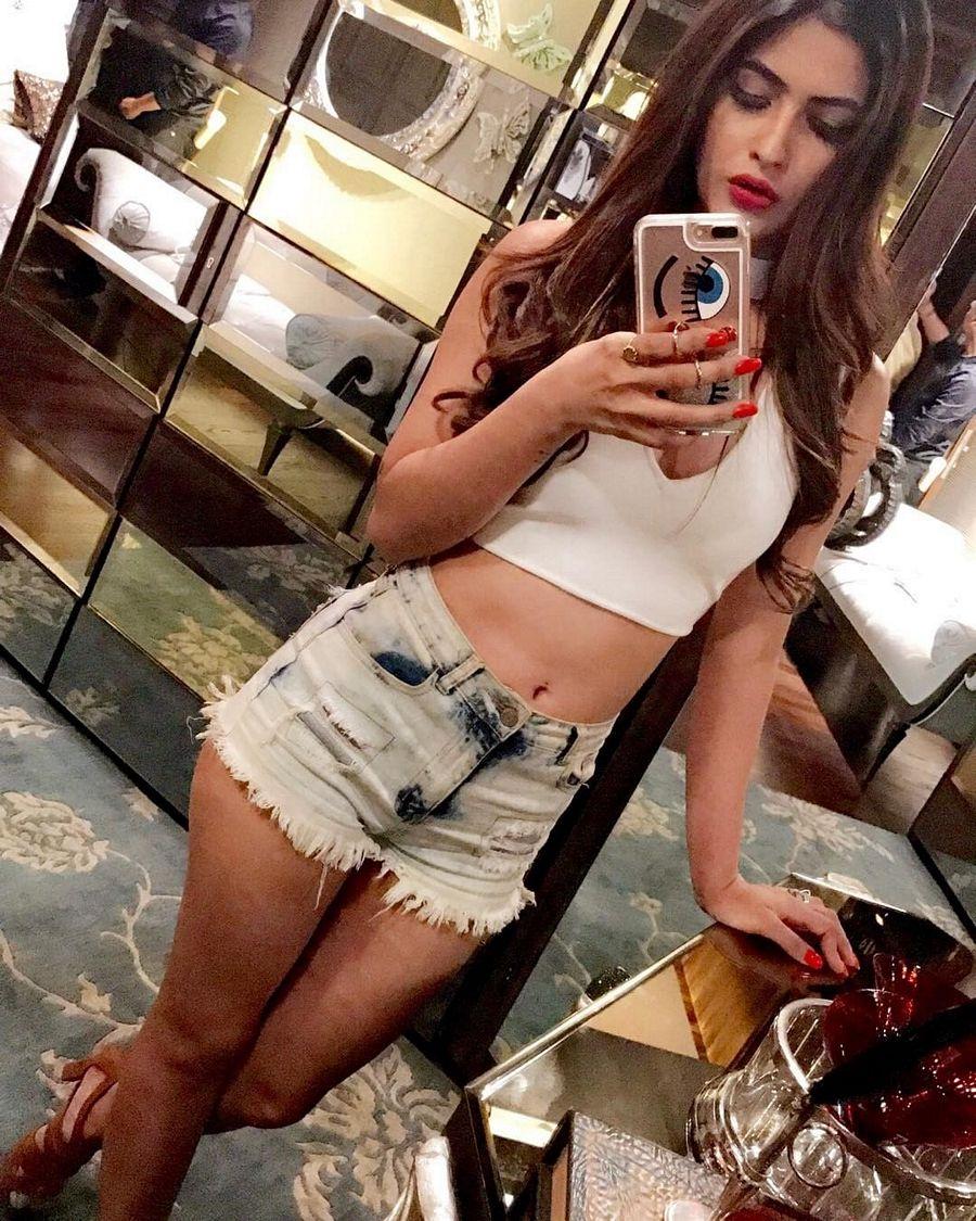 Karishma Sharma Latest Hot & Spicy Instagram Photos