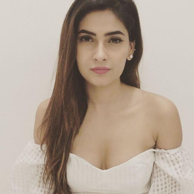 Karishma Sharma New Hot & Spicy UNSEEN Photoshoot Stills