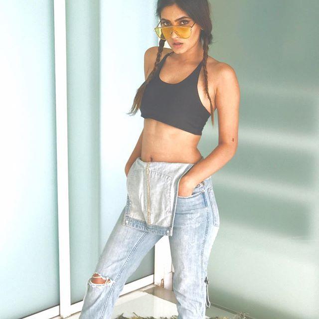 Karishma Sharma New Hot & Spicy UNSEEN Photoshoot Stills