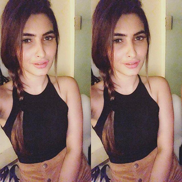 Karishma Sharma New Hot & Spicy UNSEEN Photoshoot Stills