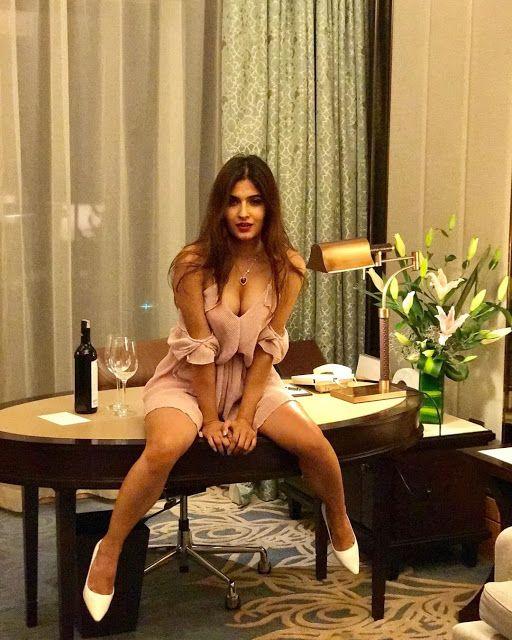 Karishma Sharma Recent Upload Instagram Hot Bikini Photos